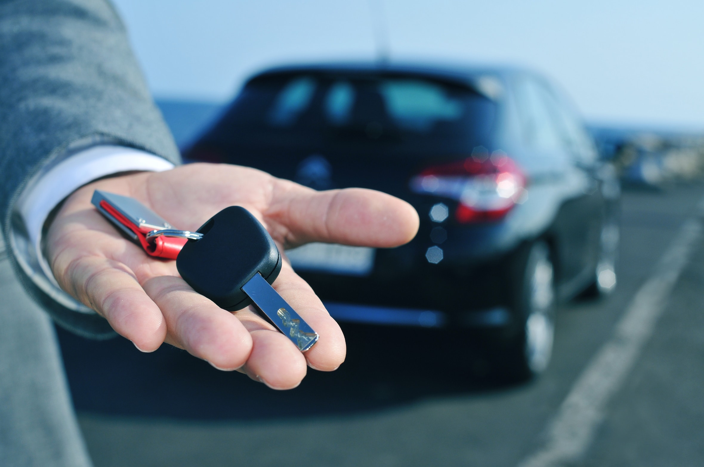 How car rental services from a prominent company satisfy all their clients